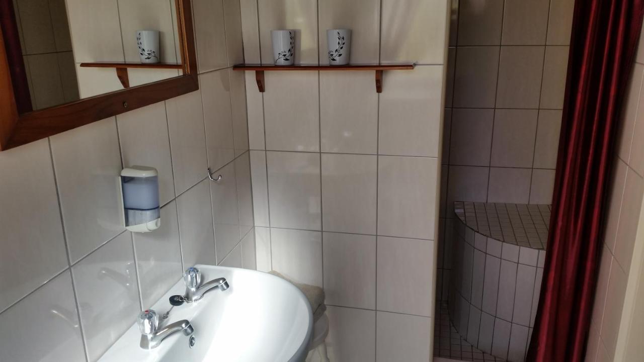 Pension D'Avignon Swakopmund Buitenkant foto
